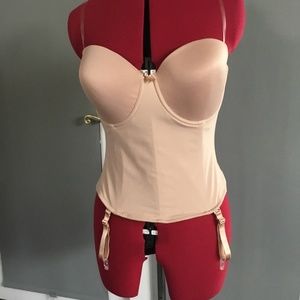 Bustier with garters